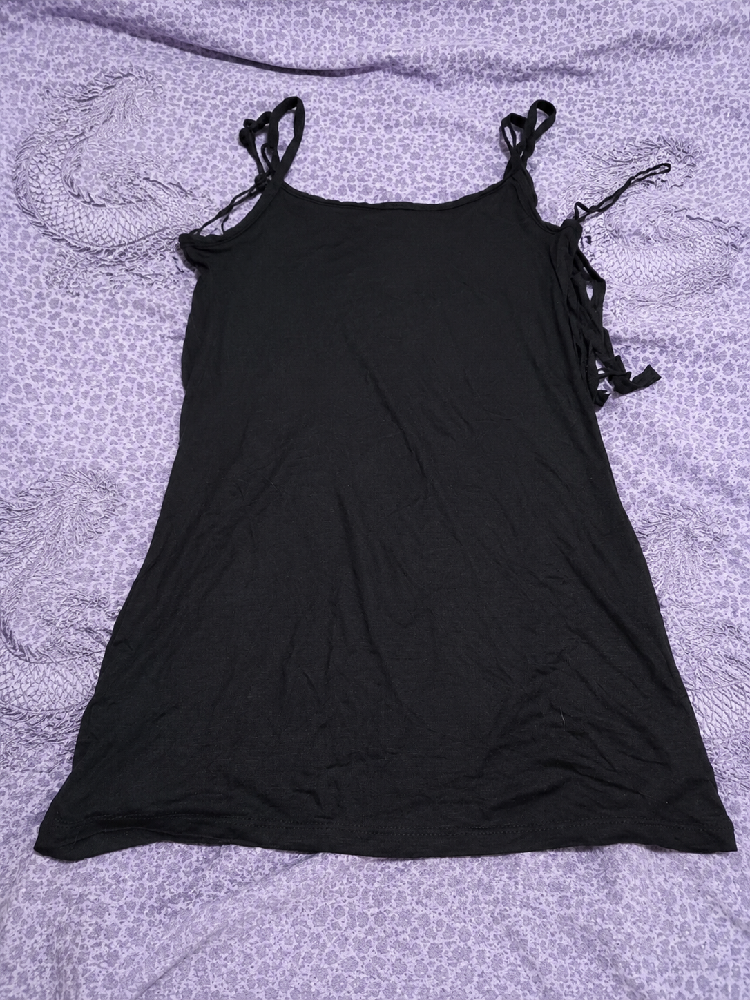 Black Fringe Boho Top with Beaded Neckline – Y2K Festival Style Tank