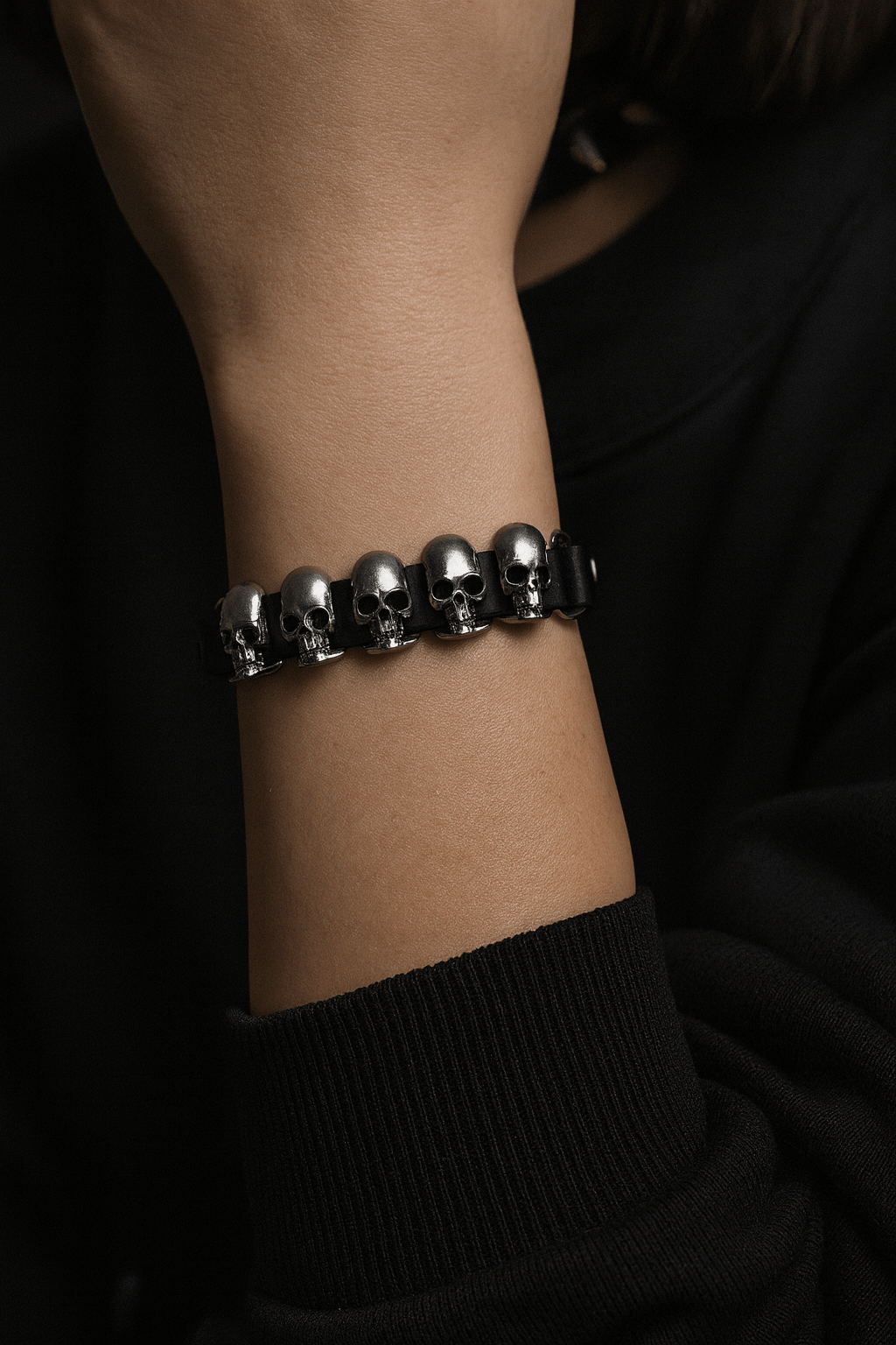 Bracciale Punk con Teschi – Skull Punk Bracelet Used Like New - GEDICO STORE