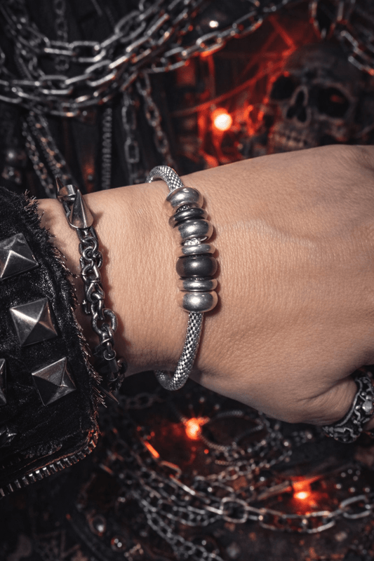 Bracciale Vintage Parfois in Acciaio Argento con Perline Colorate – Y2K - GEDICO STORE