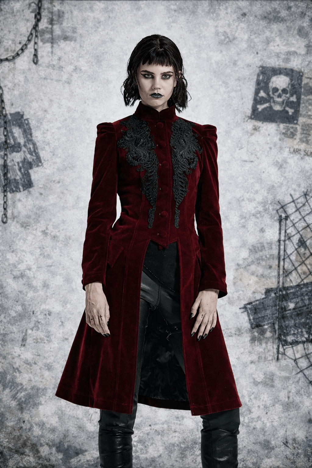 Cappotto Gotico Vittoriano Donna in Velluto con Colletto Alto e Ricami – Punk Rave Style - GEDICO STORE