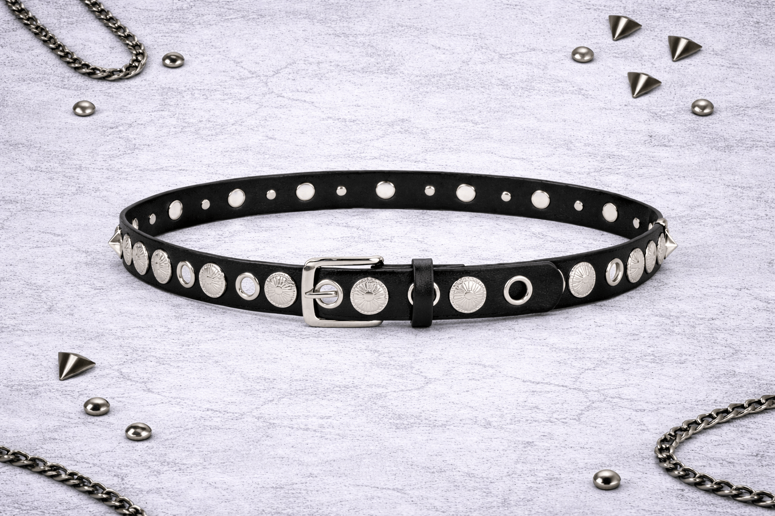 Cintura Punk Nera con Borchie Argento – Regolabile, Stile Grunge / Y2K / Alternative - GEDICO STORE