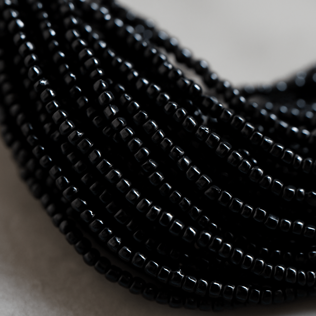 Collana multistrato donna | Perline nere vintage stile boho statement - GEDICO STORE