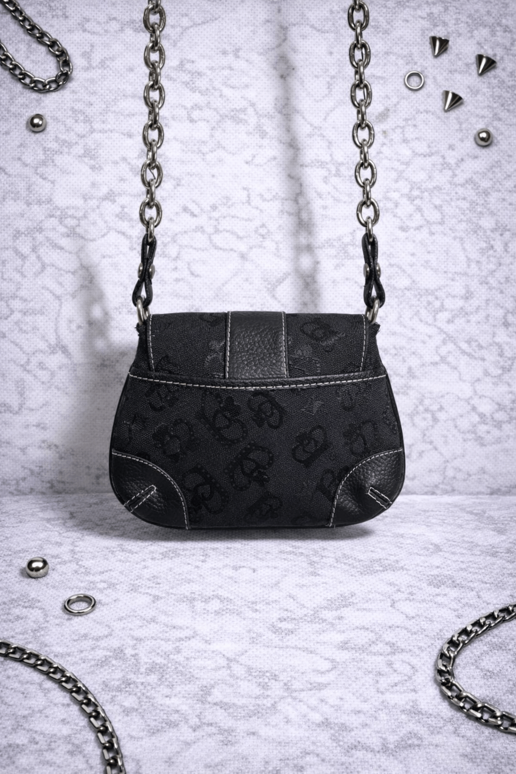 Kathy Van Zeeland Mini Shoulder Bag – Borsa Nera Y2K con Dettagli in Metallo - GEDICO STORE