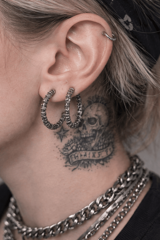 Orecchini a Cerchio Donna 3 cm – Stile Y2K Minimal, Effetto Argento - GEDICO STORE