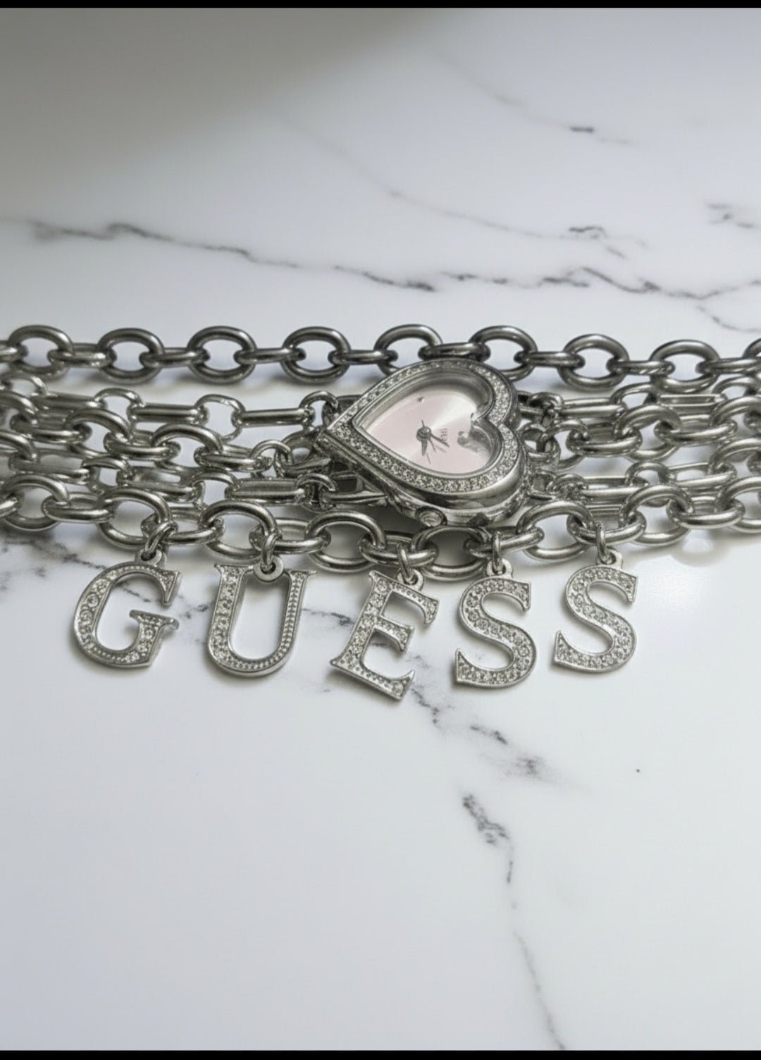 Orologio Guess vintage donna | Catena con ciondolo cuore cristallo Y2K - GEDICO STORE