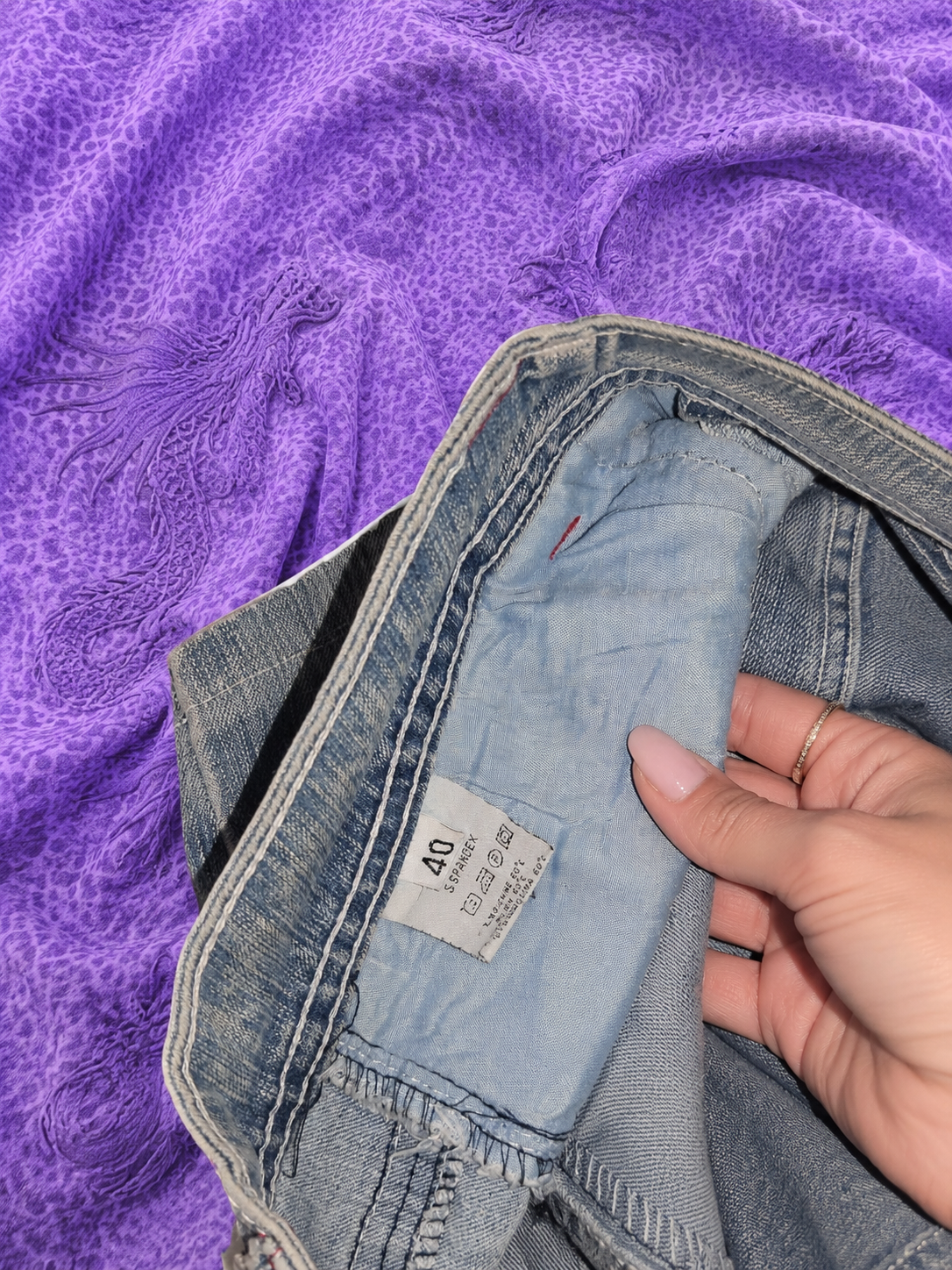 Shorts jeans Choklate donna ricamati lavaggio chiaro Y2K – IT 44 EU 40