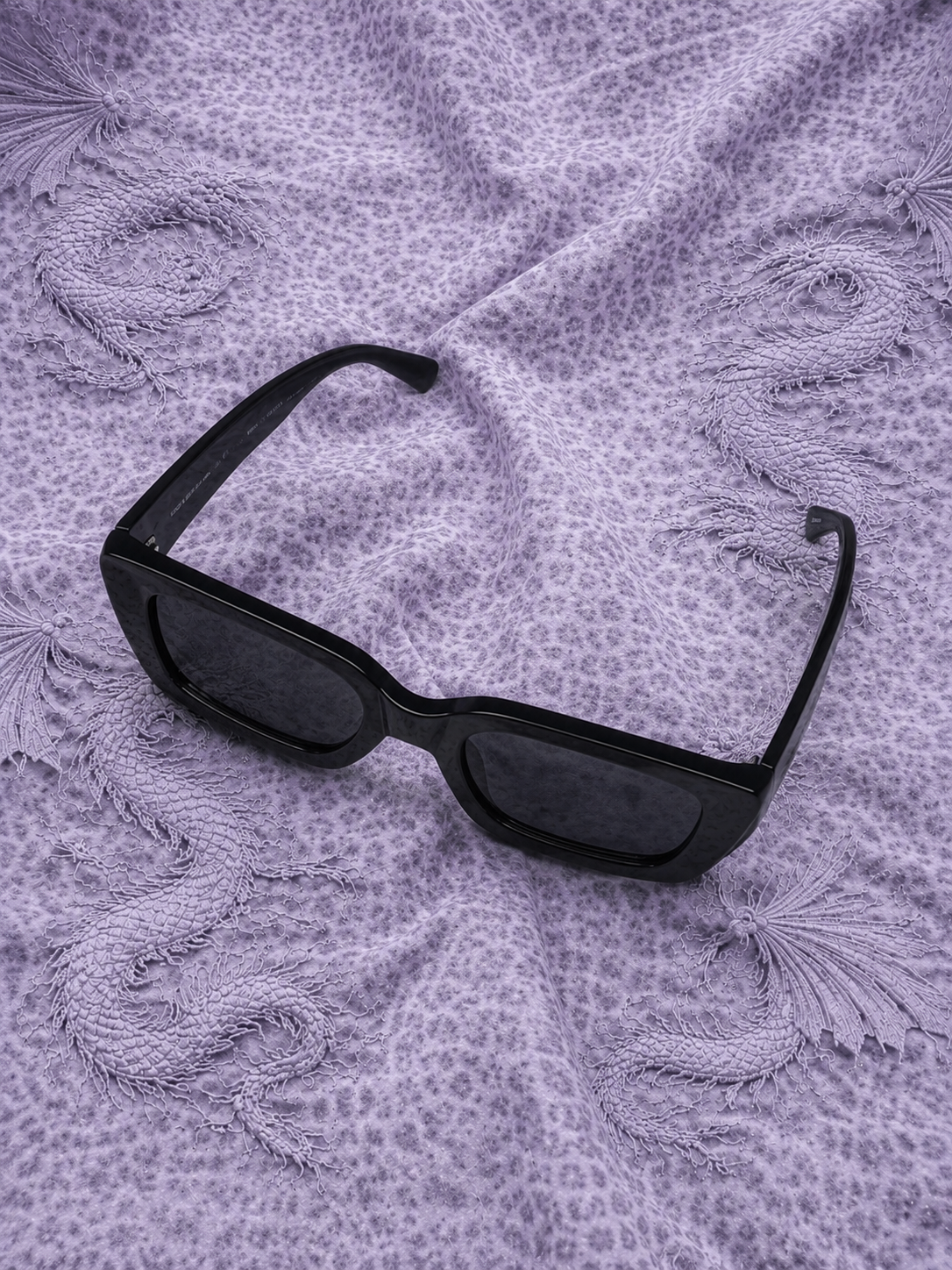TITOLO

Occhiali da Sole Rettangolari Neri UV400 Y2K Unisex Nuovi con Cartellino