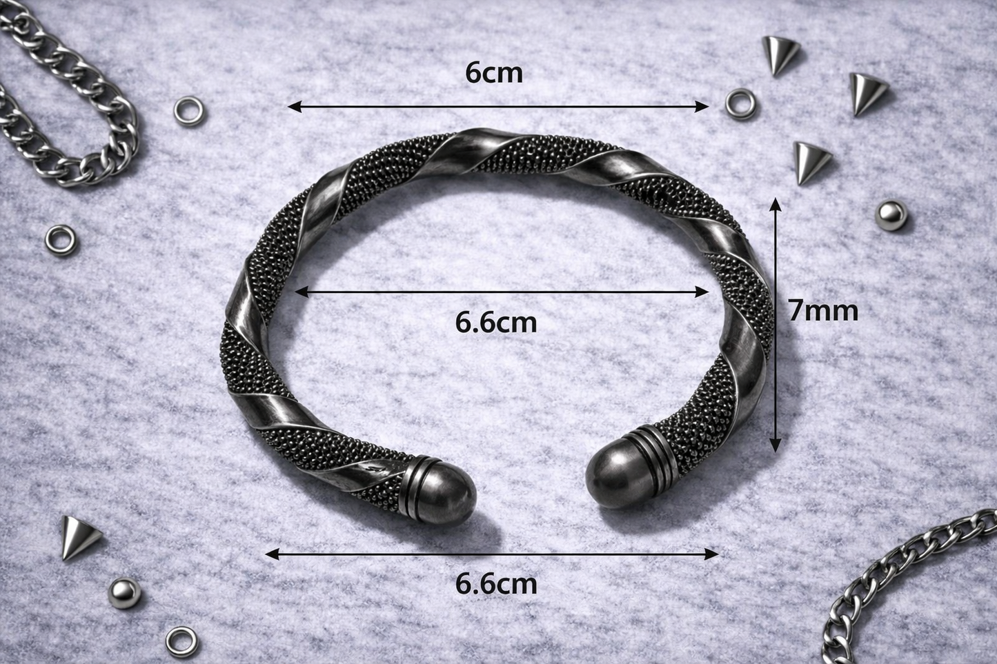 Bracciale Vintage Argento con Charms – Boho Y2K Bracelet Unisex Alternative Jewelry Usato
