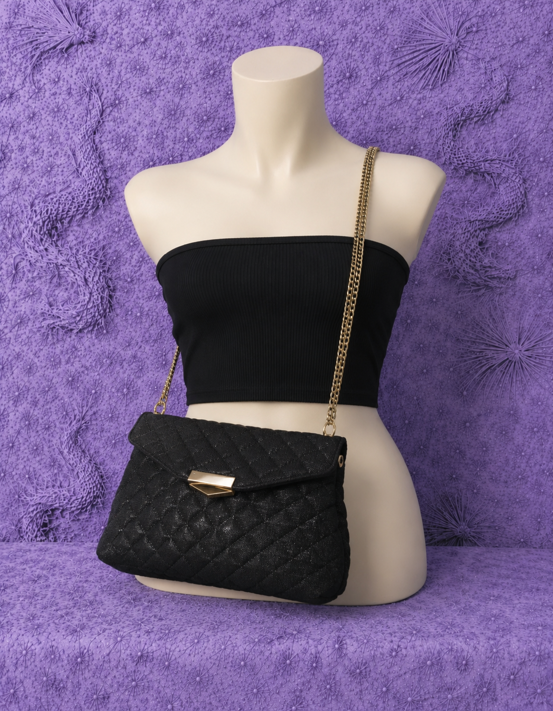 Borsa Nera Trapuntata con Catena Dorata – Elegante Tracolla Donna per Cerimonie e Serate