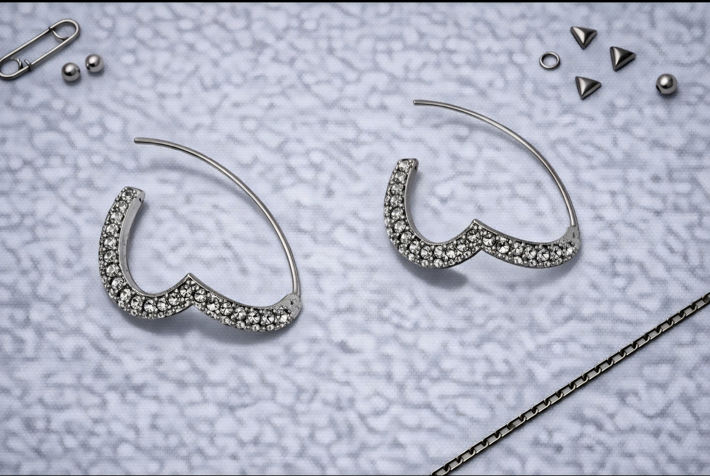 Orecchini a Cerchio a Cuore Donna – Argento Tono con Zirconi Eleganti