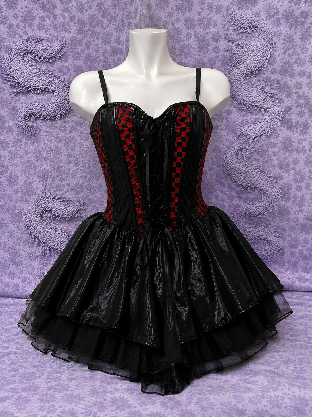 Abito Corsetto Nero e Rosso a Scacchi | Mini Abito Gothic Punk Y2K con Gonna a Balze XS