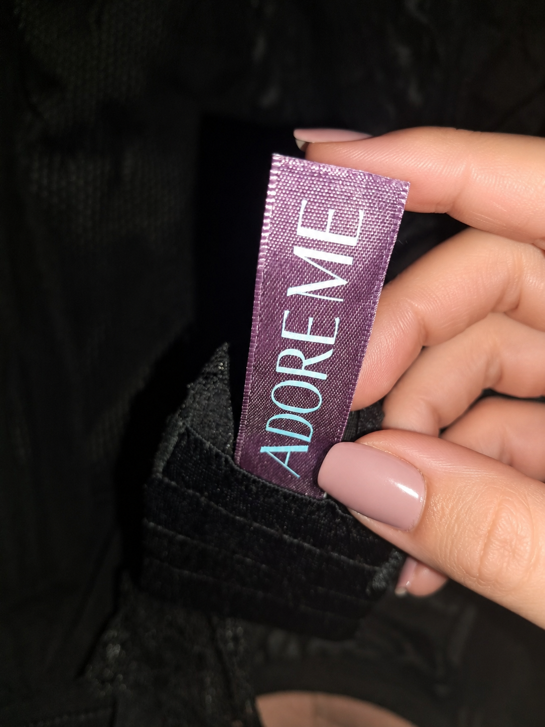 Adore Me Top in Pizzo Nero XL – Canotta in Rete Trasparente con Coppe Strutturate
