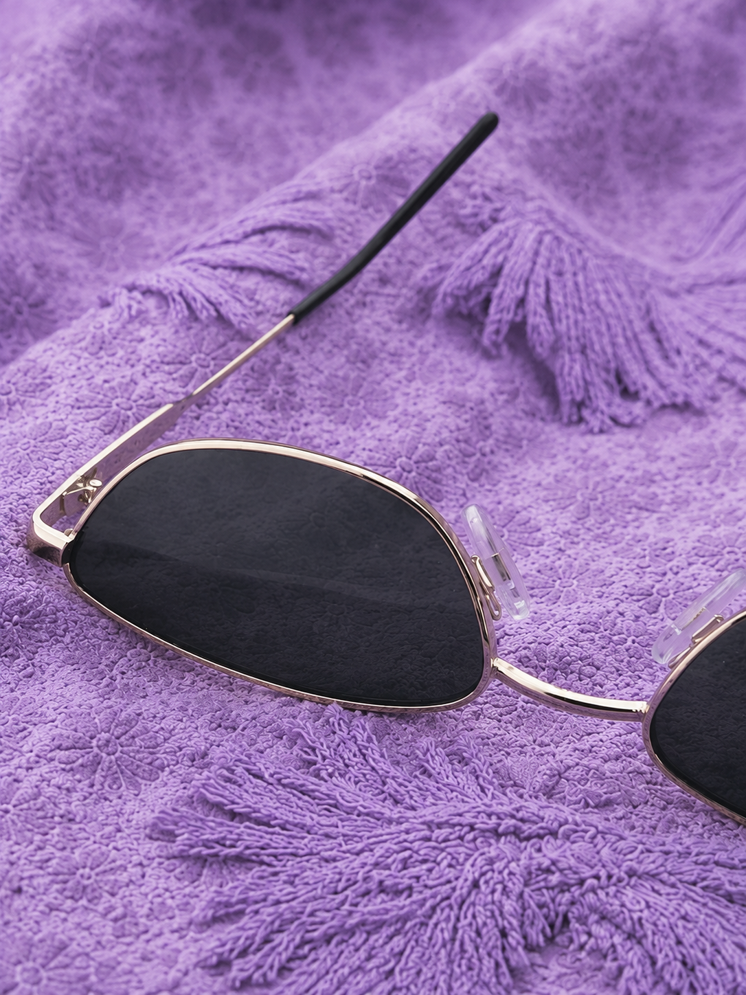 Occhiali da Sole Solo Solis Y2K Cat Eye Stretti – Montatura Argento e Lenti Fumè UV400