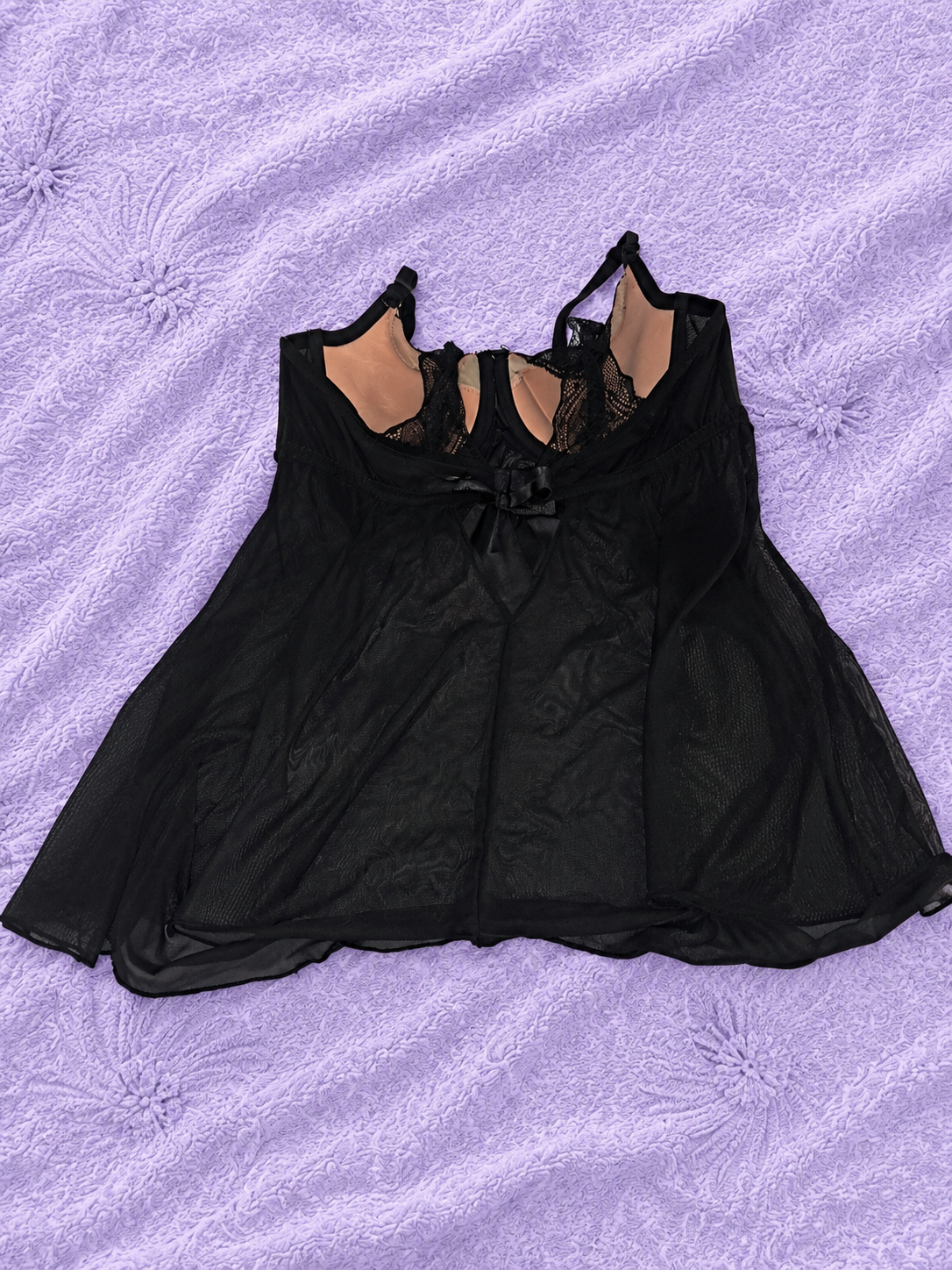 Adore Me Top in Pizzo Nero XL – Canotta in Rete Trasparente con Coppe Strutturate