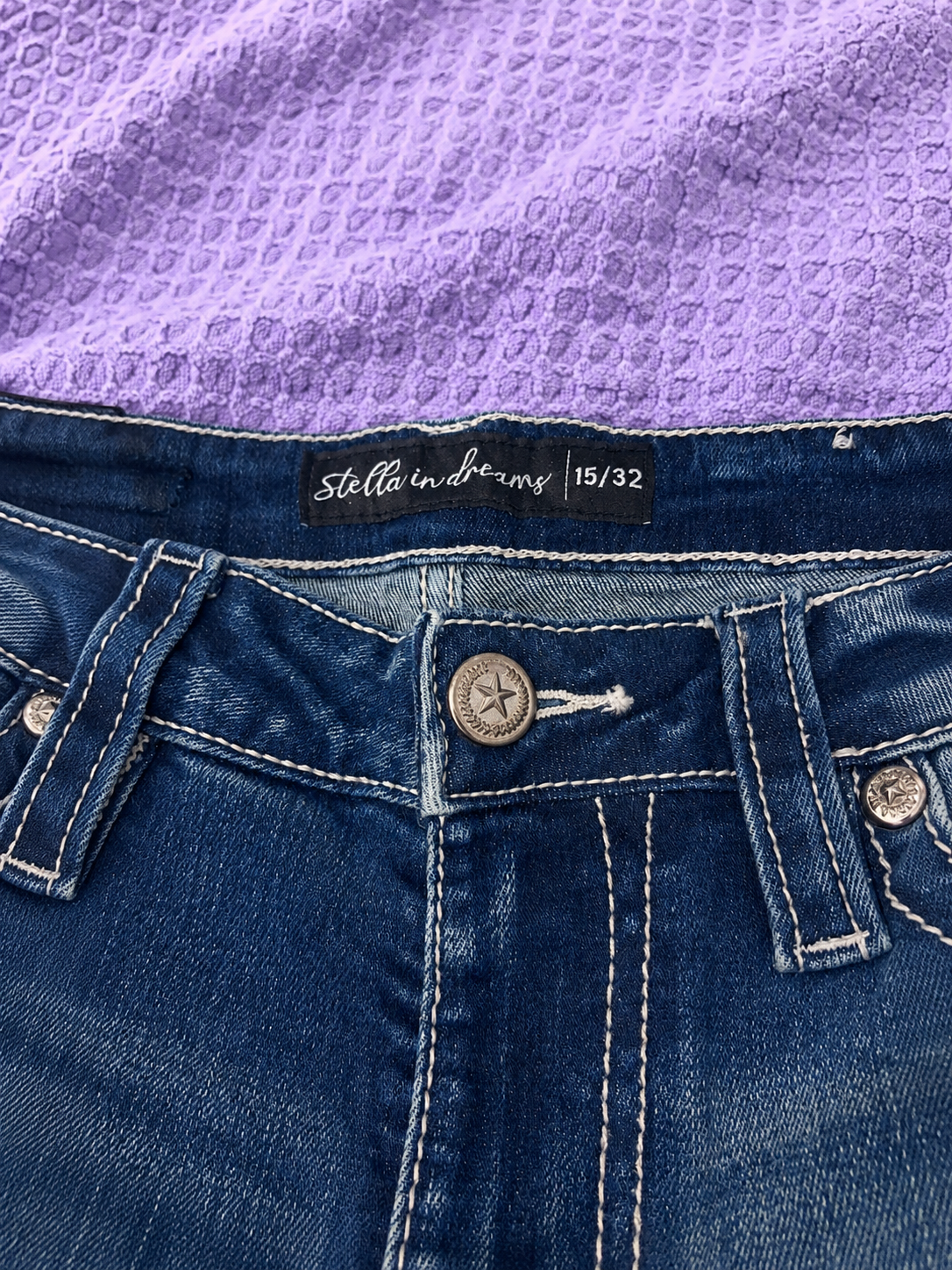 Jeans Bootcut Donna Stella in Dreams Denim Blu con Ricami Decorativi
