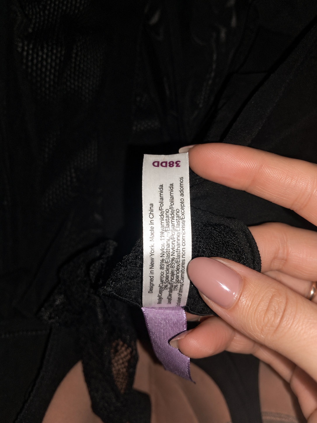 Adore Me Top in Pizzo Nero XL – Canotta in Rete Trasparente con Coppe Strutturate