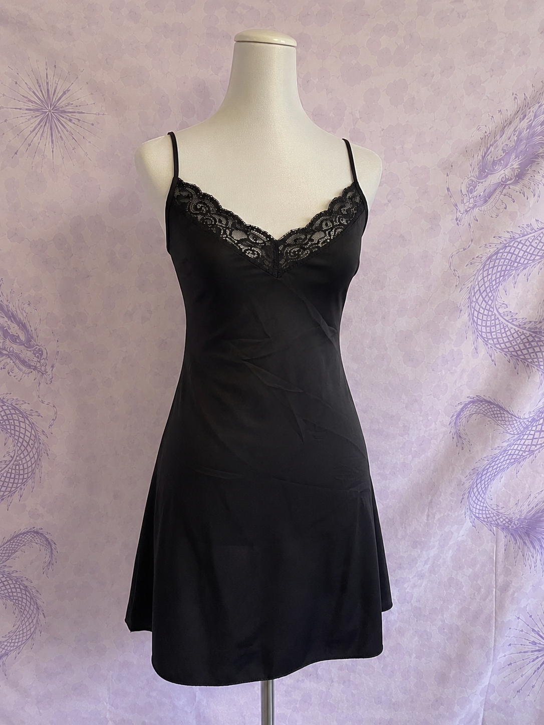 Vestitino Nero Satinato con Pizzo EKOUAER – Spalline Sottili – Taglia S