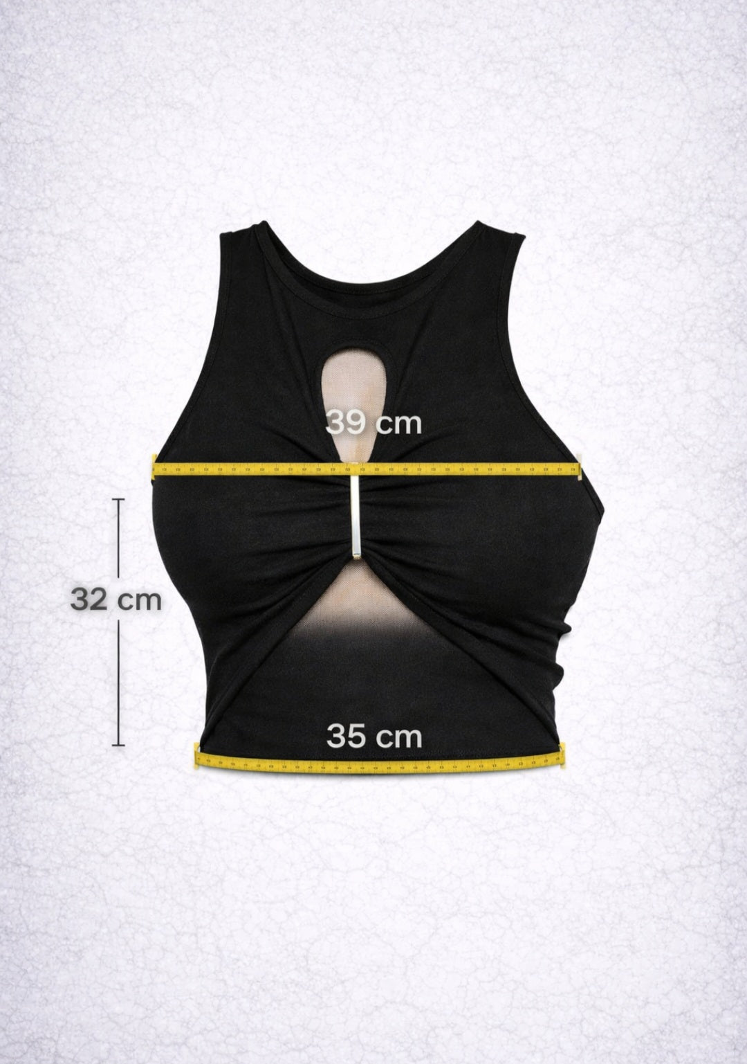 Top Crop Gothic Nero Cut-Out con Barra Metallica – Punk Y2K Sexy