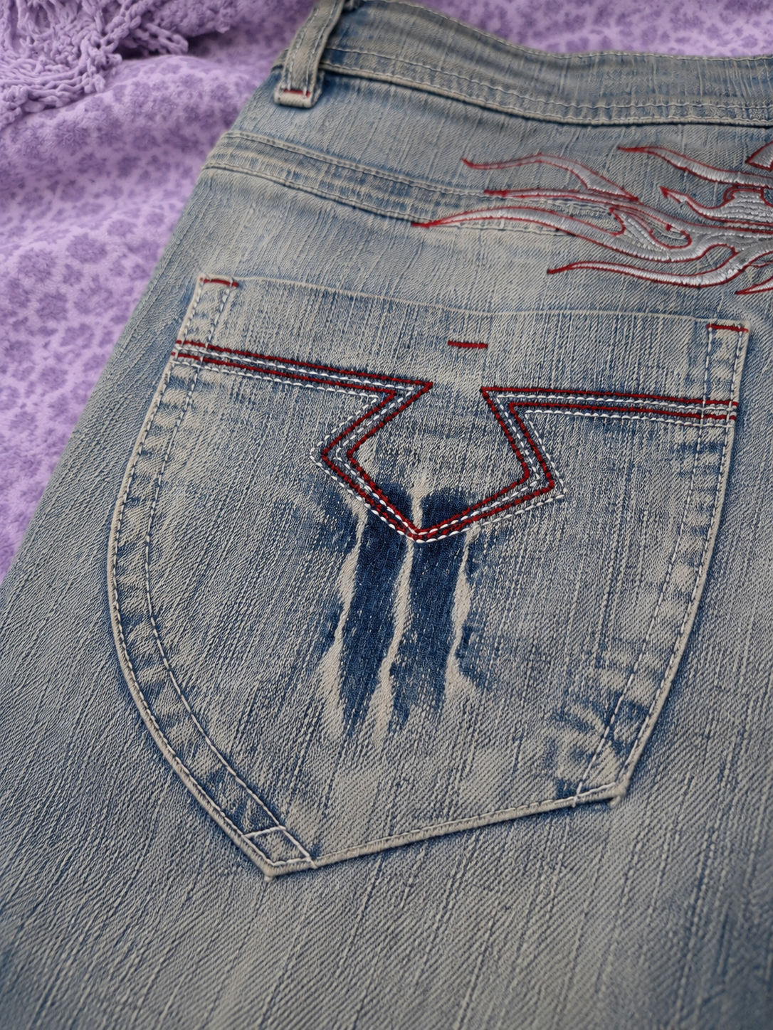 Shorts jeans Choklate donna ricamati lavaggio chiaro Y2K – IT 44 EU 40